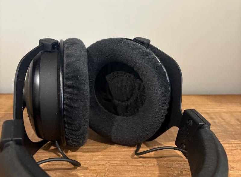 Beyerdynamic Pro Open Review10 Beyerdynamic MMX 330 Pro Review - Excellence du jeu haut de gamme à dos ouvert