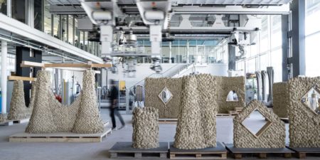 Une nouvelle technique d'impression par impact permet de construire des structures et offre une alternative plus écologique au béton et à l'impression 3D New impact printing technique can build structures, offers greener alternative to concrete and 3D printing