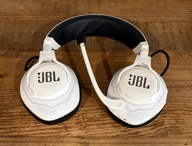 Test du JBL Quantum 910P7 Test du JBL Quantum 910P : audio immersif et confort haut de gamme