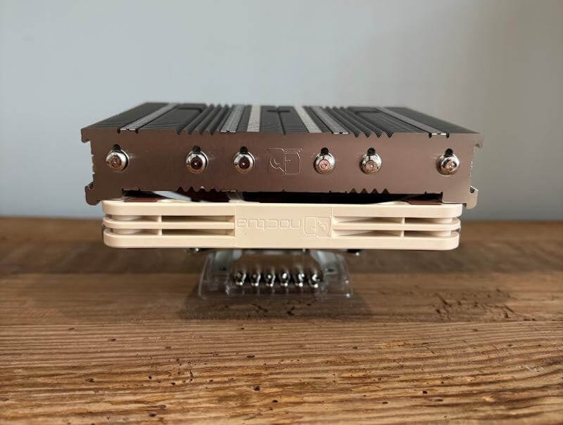 Noctua nh l12sx77 review3 Noctua NH-L12Sx77 Review : le refroidisseur ultime à profil bas pour les constructions compactes