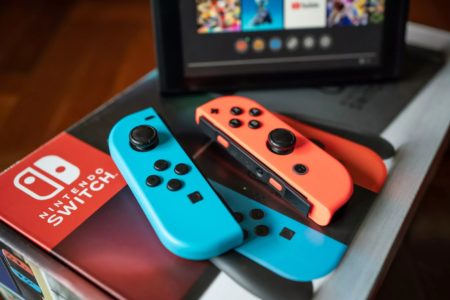 Switch modder arrested in Japan as Nintendo admits emulation is technically legal