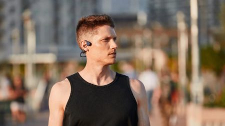 Samsung tipped to launch its first bone conduction headphones in July