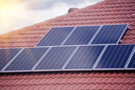 Rooftop solar panels could help mitigate climate change with widespread adoption